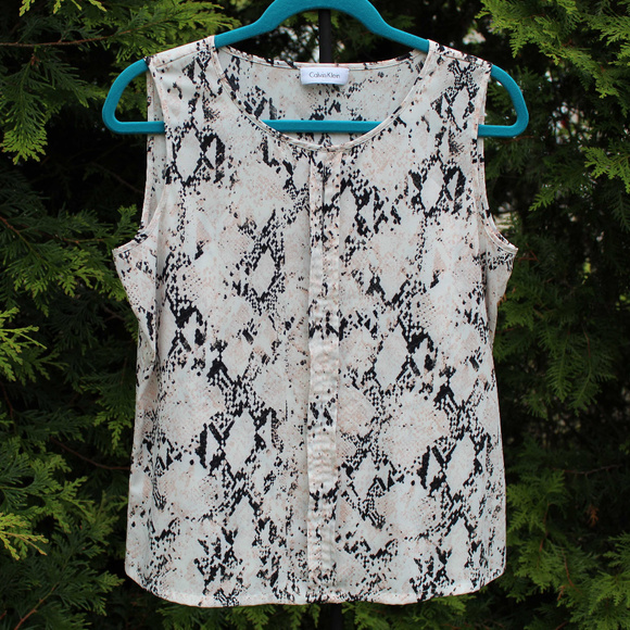 Calvin Klein Lightweight Sleeveless Blouse With Keyhole Neck - Picture 1 of 2